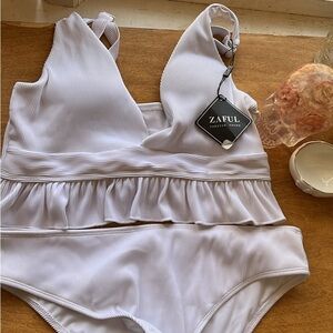 Zaful White Ruffled Bikini Set